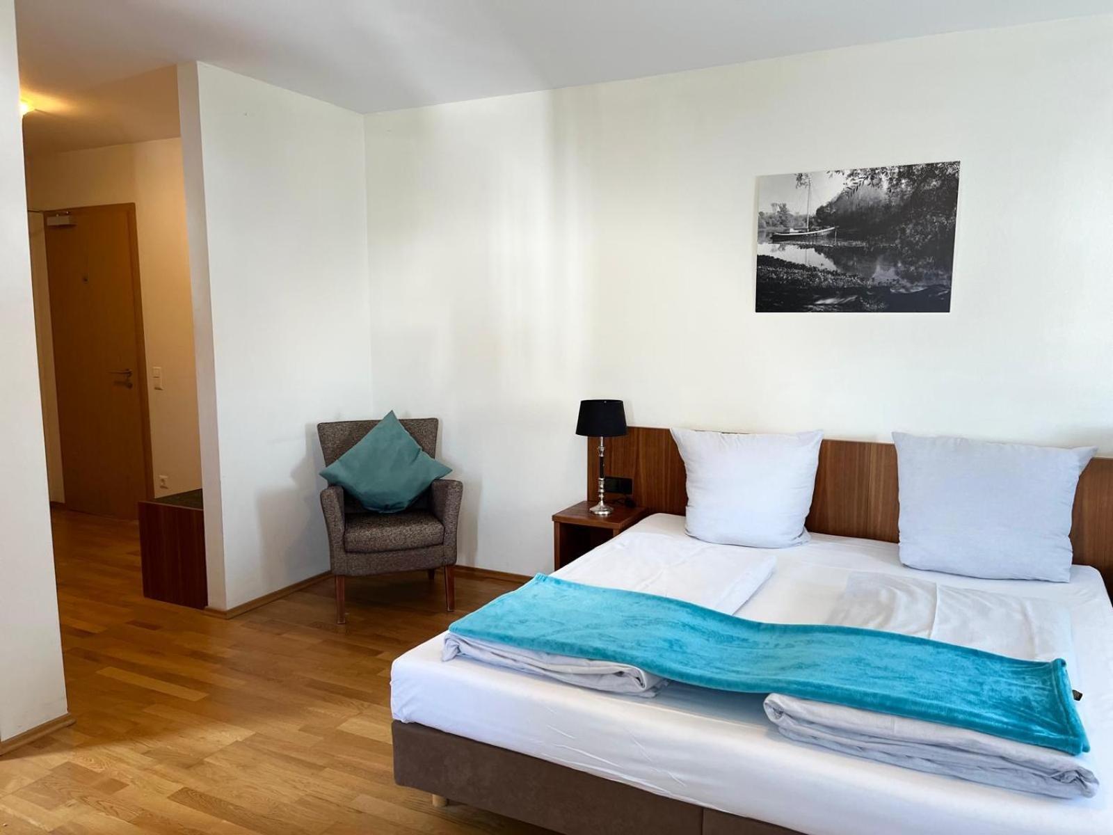 Landgasthof Zur Sonne I Hotel & Restaurant Neuburg am Rhein Zewnętrze zdjęcie