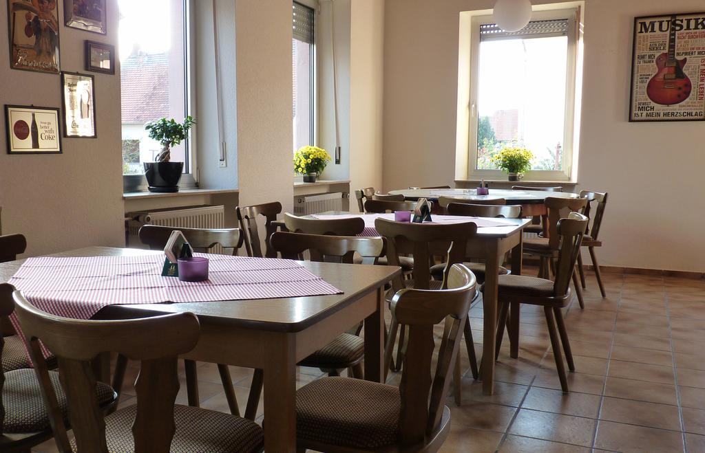 Landgasthof Zur Sonne I Hotel & Restaurant Neuburg am Rhein Zewnętrze zdjęcie