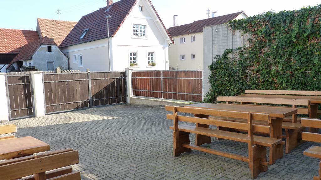 Landgasthof Zur Sonne I Hotel & Restaurant Neuburg am Rhein Zewnętrze zdjęcie
